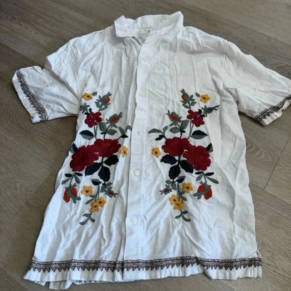 Abercrombie and Fitch Linen Blend Floral Camp Collar Shirt